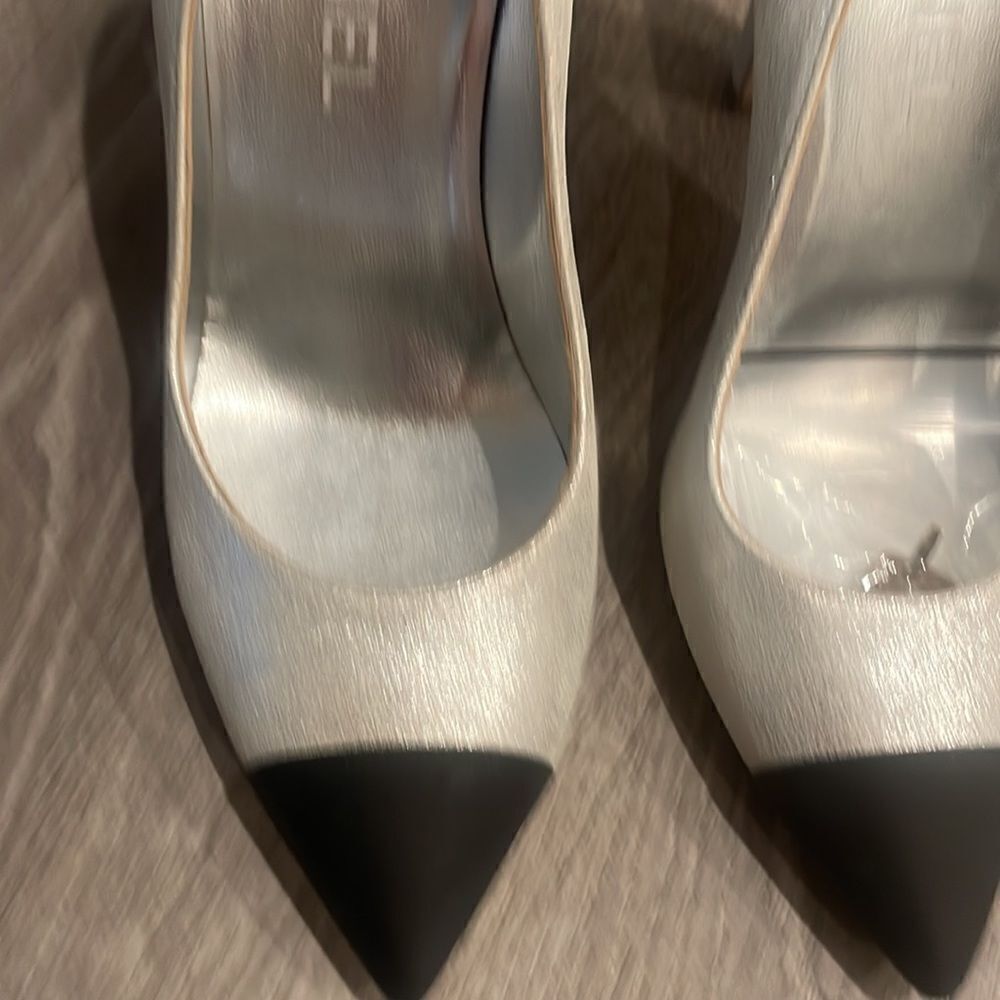 Chanel heels - Picture 9 of 9